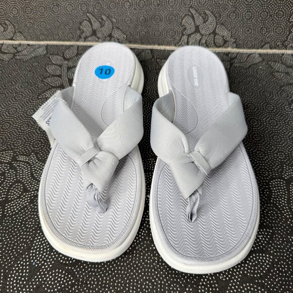Lands End Womens Size 10 Gray Flip Flop Sandals Comfortable Cushioned Sole - Picture 1 of 7